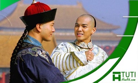 Khang Hy và Vi Tiểu Bảo trong Tân Lộc ĐỈnh Ký (2008)