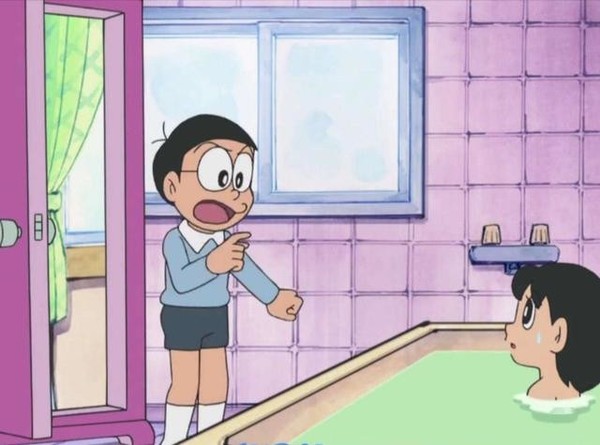 Hình ảnh Nobita và Xuka trong phòng tắm
