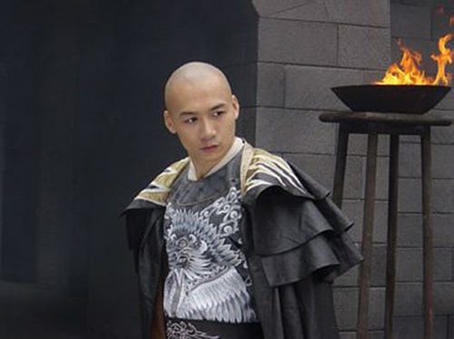 Cao Hổ trong vai Hư Trúc, sự nghiệp của nam diễn viên lụi tàn vì phải vào tù đến 2 lần