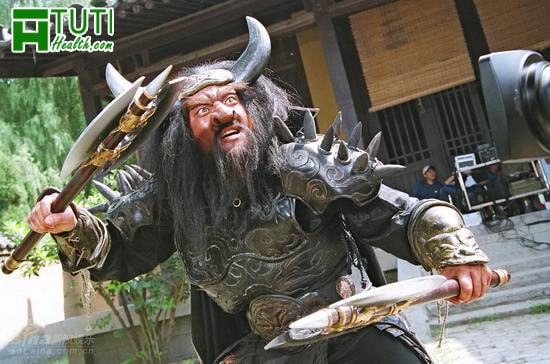 Trong phim, Trần Minh Hạo đảm nhận hai vai phản diện là Phạm Tổng và Ngưu Ma Vương 