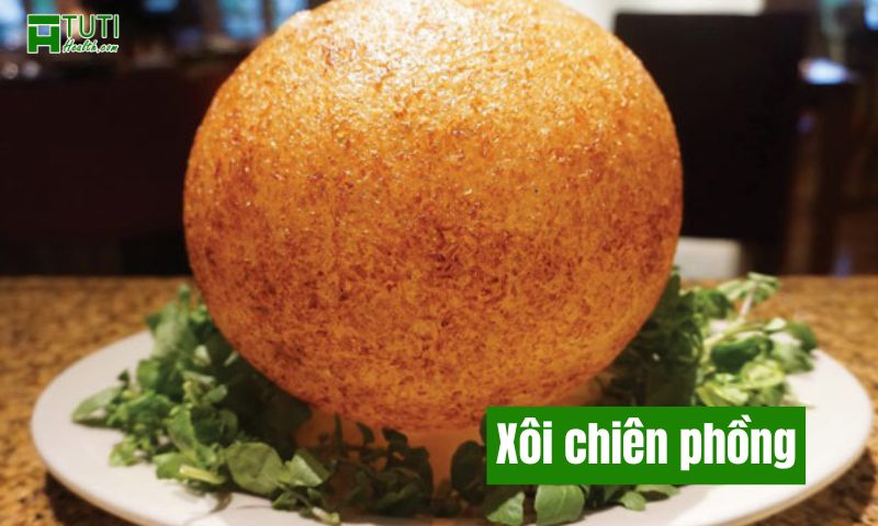 Xôi chiên phồng giòn rụm bên ngoài, dẻo mềm bên trong