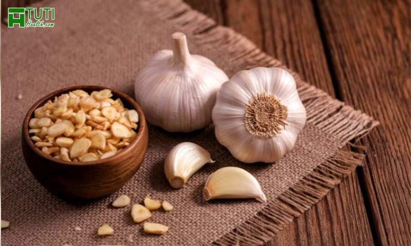 Nấu quá lâu ở nhiệt độ cao có thể làm mất đi giá trị dinh dưỡng của tỏi